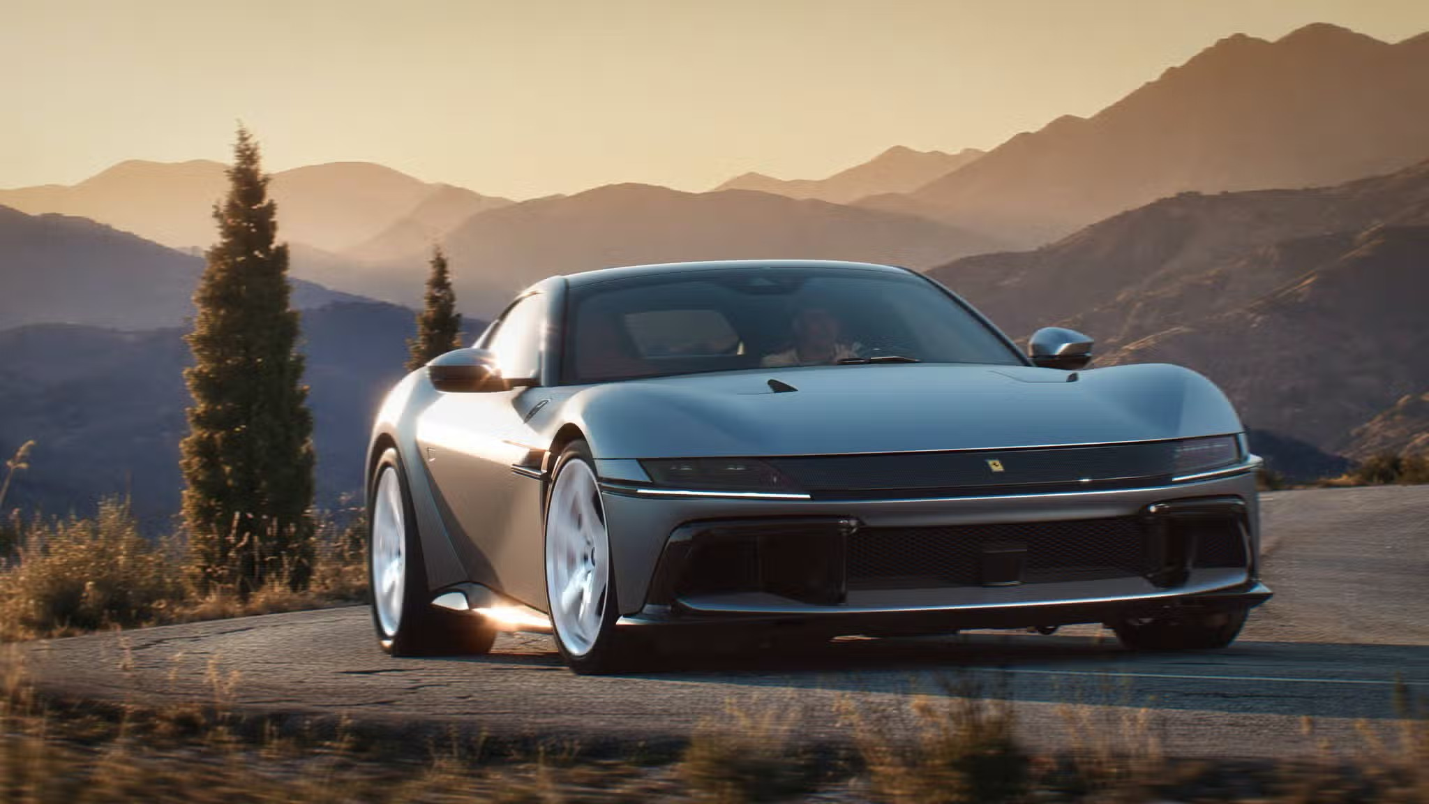 mr-collection-models-ferrari-12-cilindri-manuale-1-18-miniature-auto-collection-3 image 1