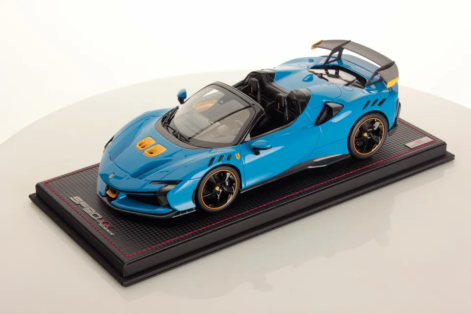 mr-collection-models-ferrari-sf90-xx-spider-miniature-auto-de-collection-2 image 1