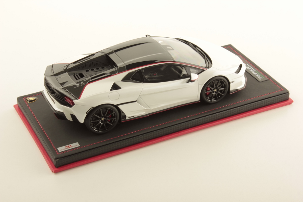 mr-collection-models-lamborghini-temerario-alleggerita-package-1-18-2 image 2