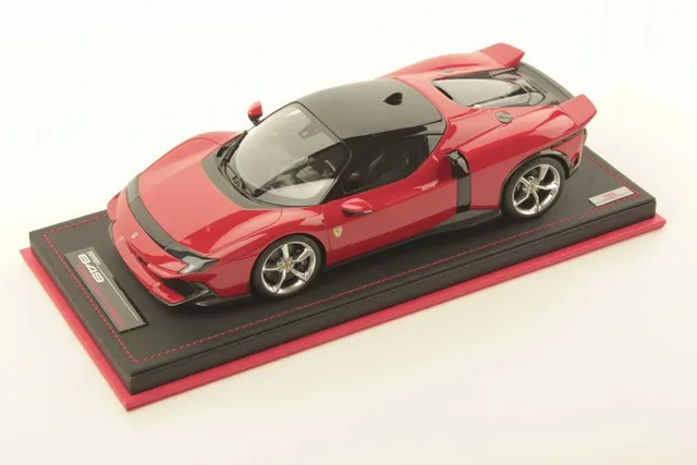mr-collection-models-ferrari-849-testarossa-1-18-miniature-auto-collection image 1