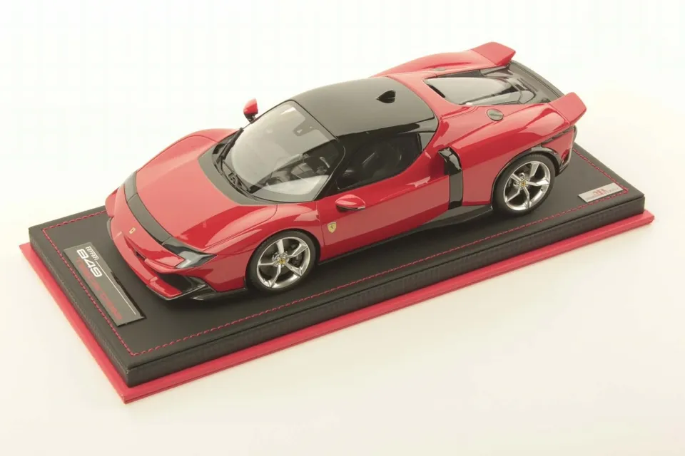 mr-collection-models-ferrari-849-testarossa-1-18-miniature-auto-collection image 1