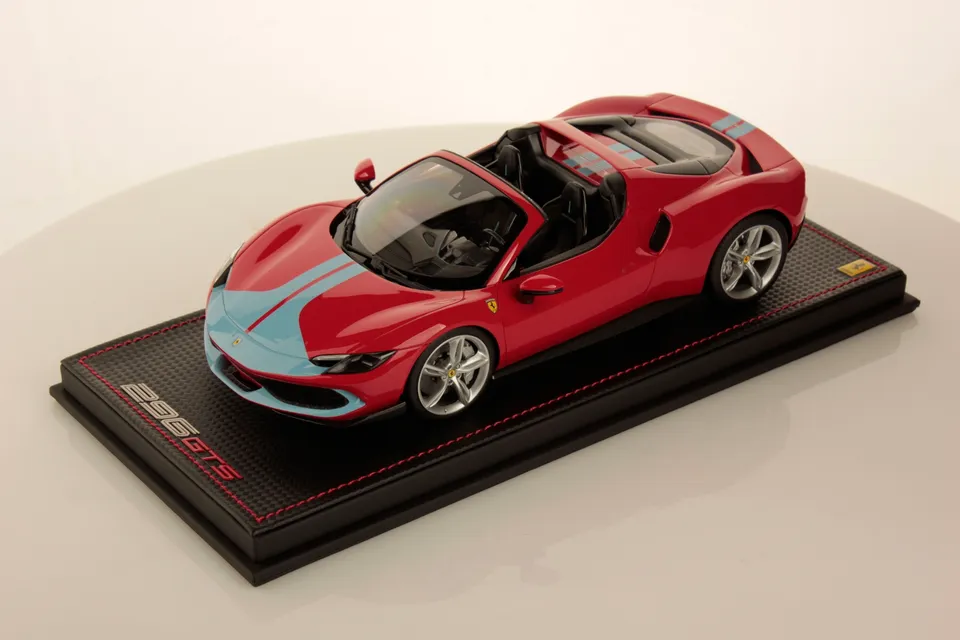 mr-collection-models-ferrari-296-gts-1-18-miniature-spider-v6-hybride-830-cv image 1