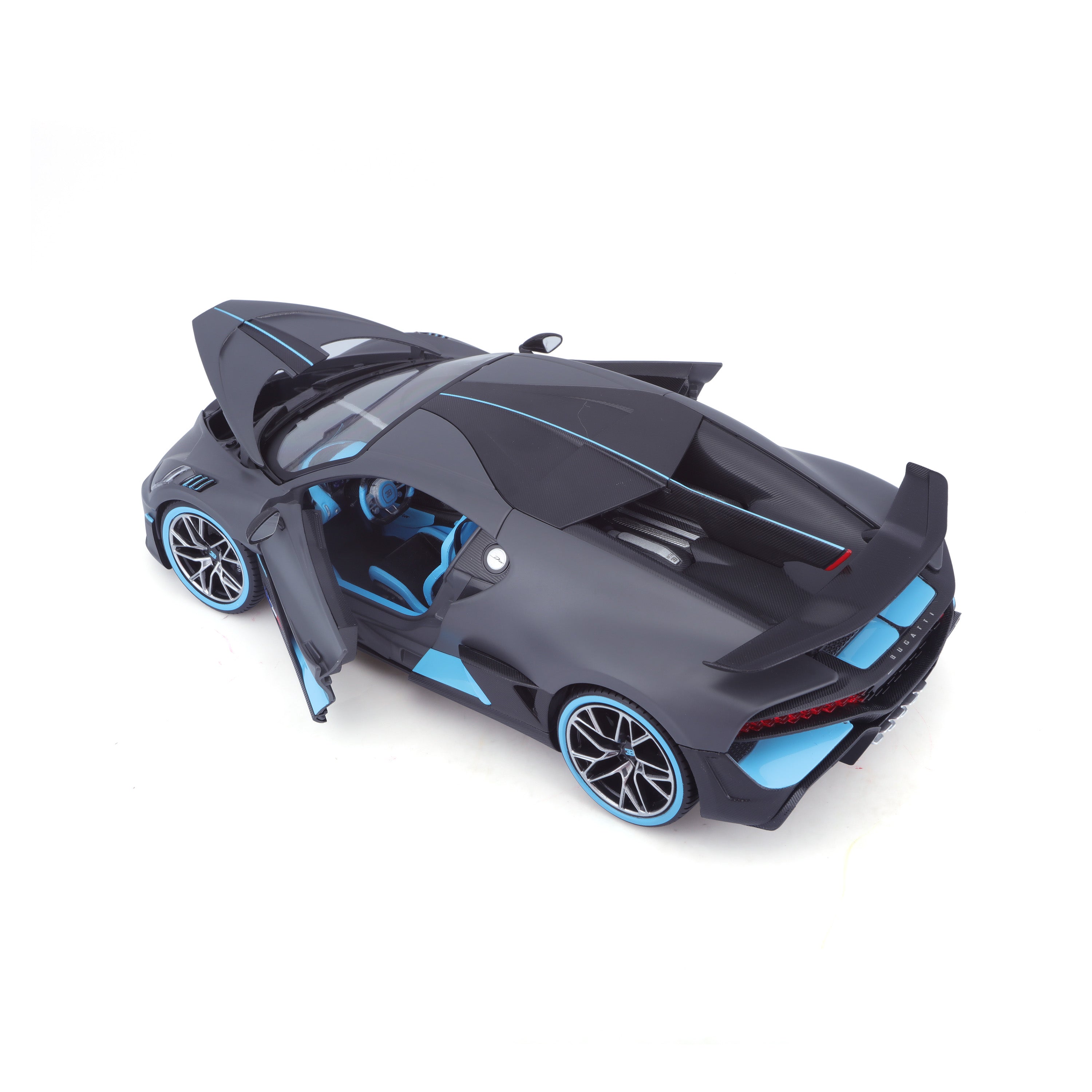 bburago-bugatti-divo-1-18-miniature-hypercar-gris-fonc-mat image 5