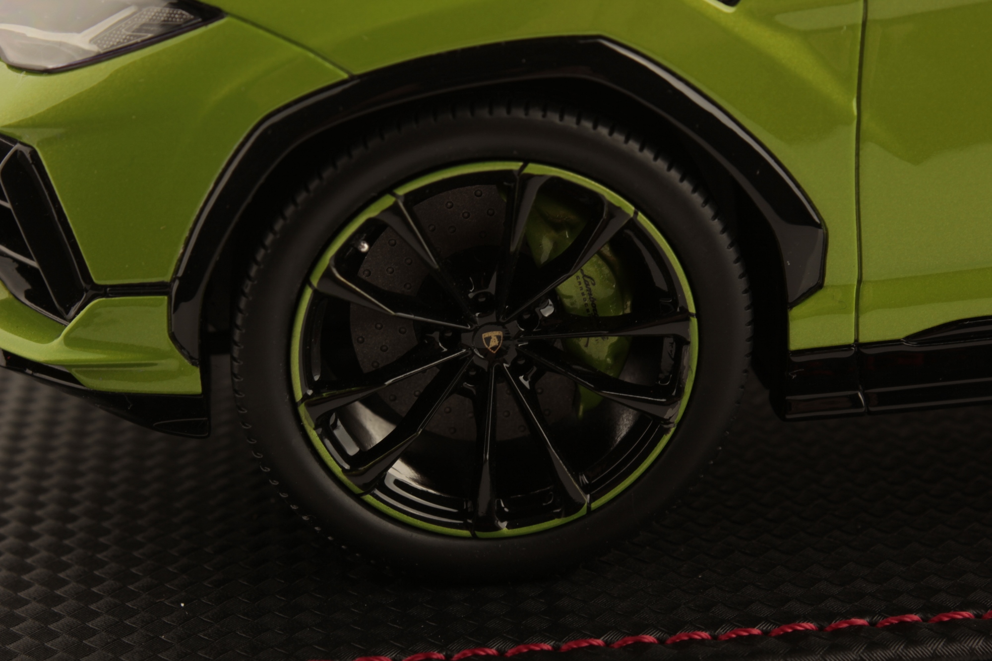 mr-collection-models-lamborghini-urus-s-1-18 image 5