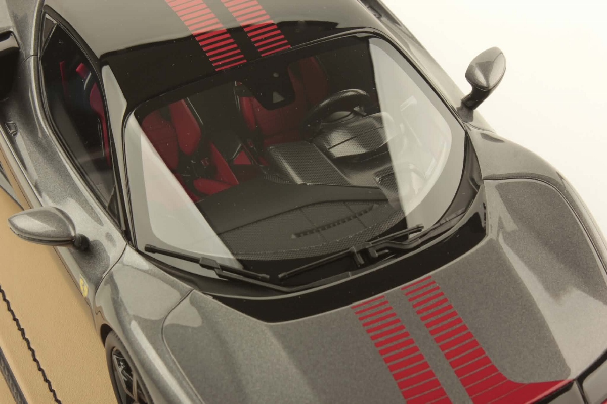 mr-collection-models-ferrari-849-testarossa-1-18-4 image 6