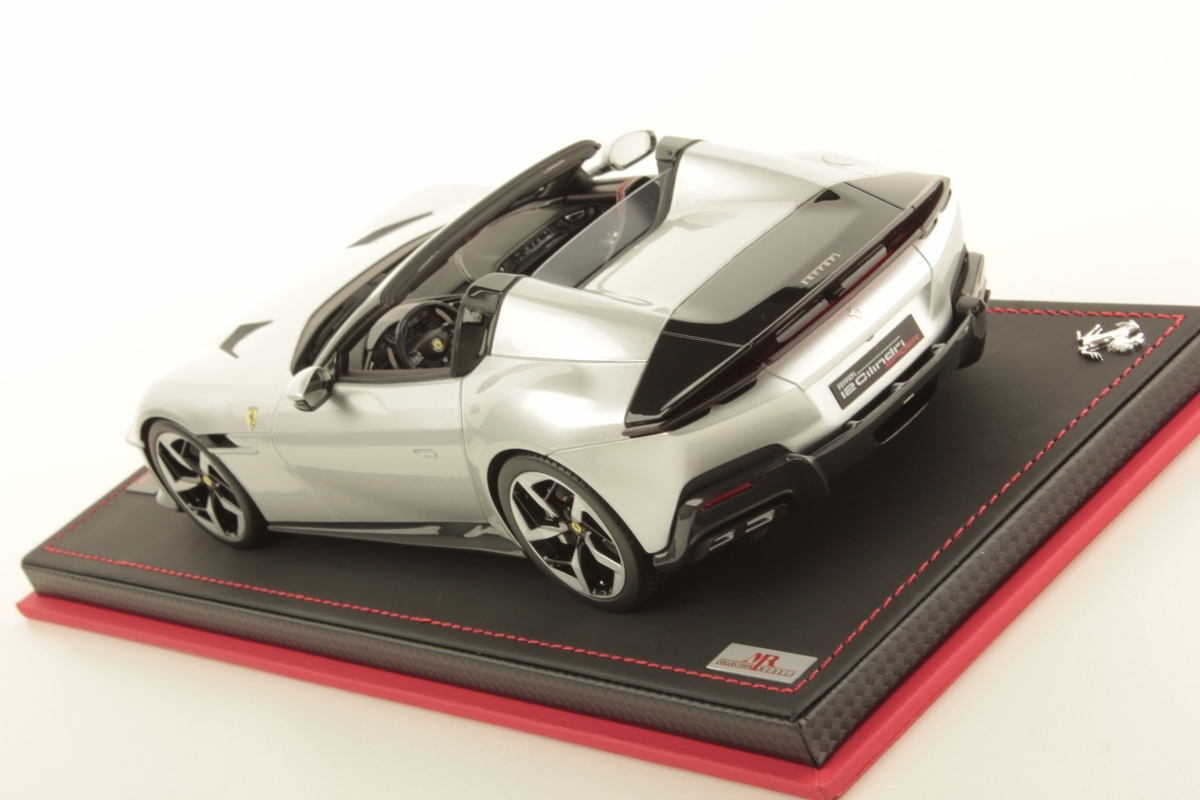 mr-collection-models-ferrari-12-cilindri-spider-miniature-auto image 4