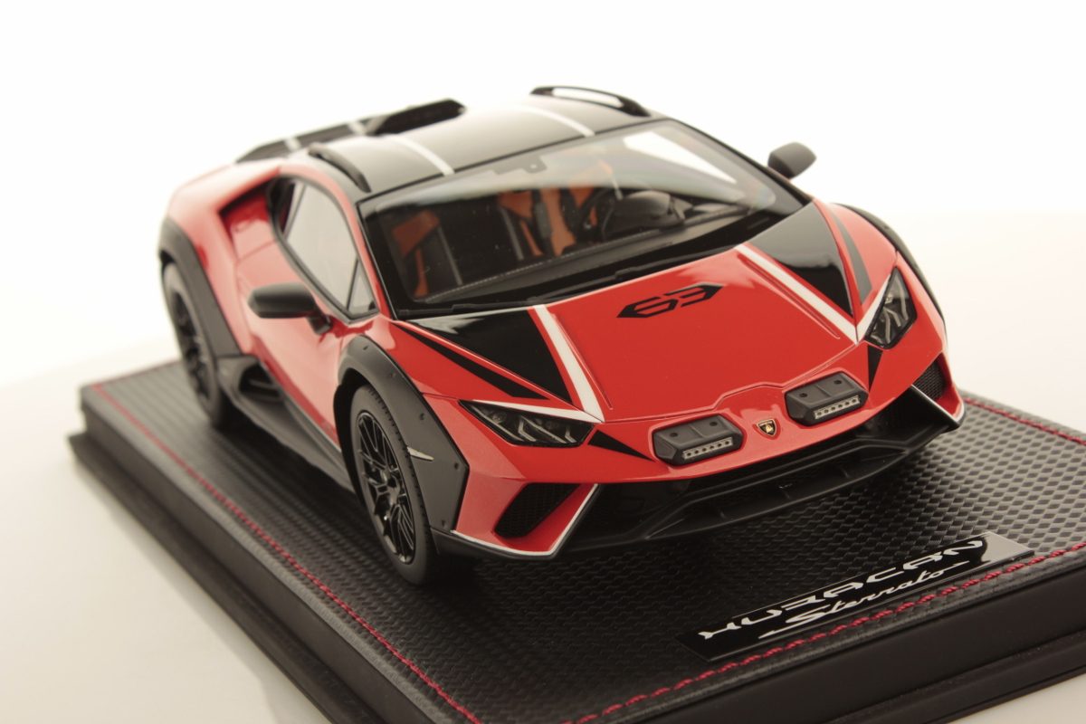 mr-collection-models-lamborghini-hurac-n-sterrato-1-18 image 3