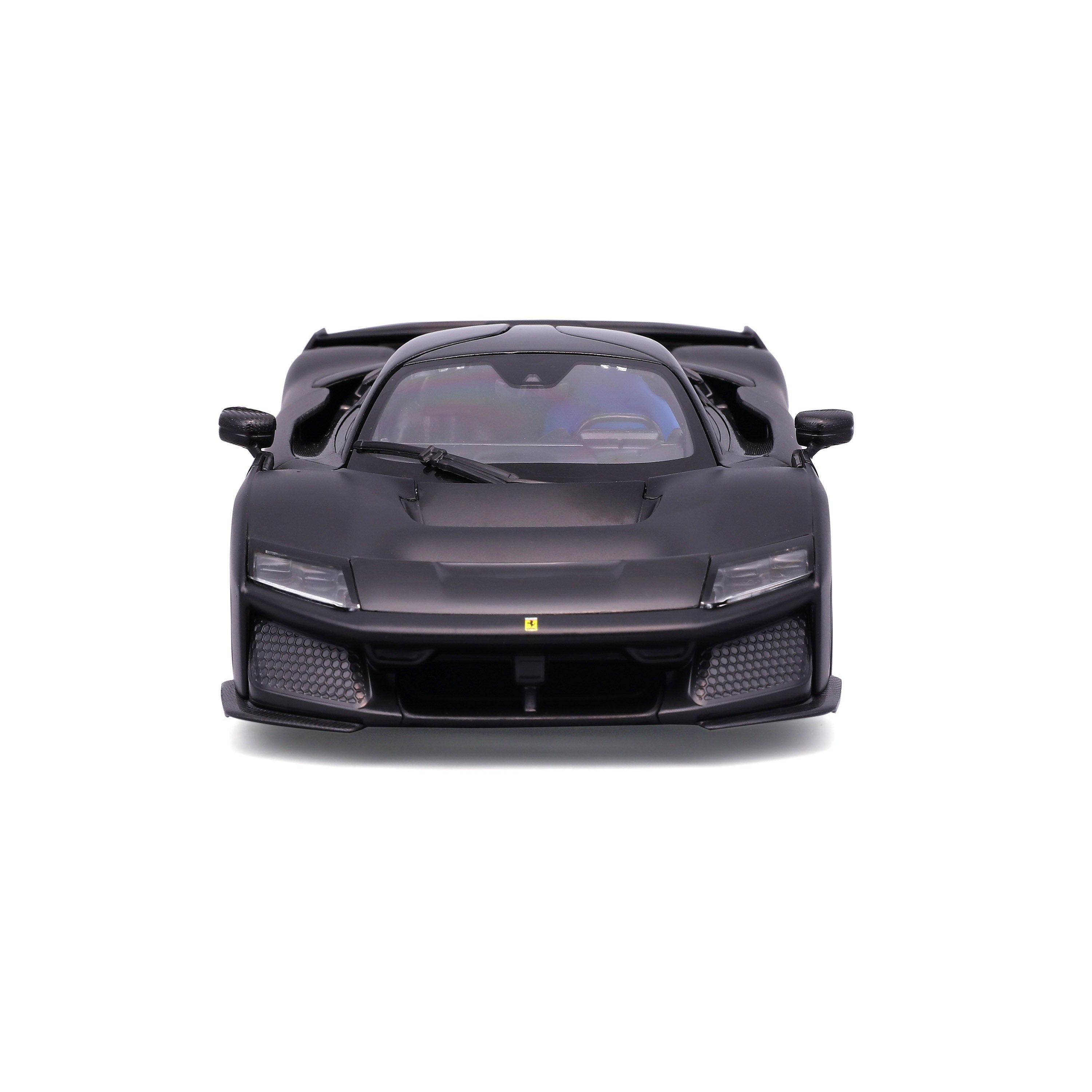 bburago-ferrari-f80-1-24-noir-mat-avec-vitrine-exclusivit-web image 3