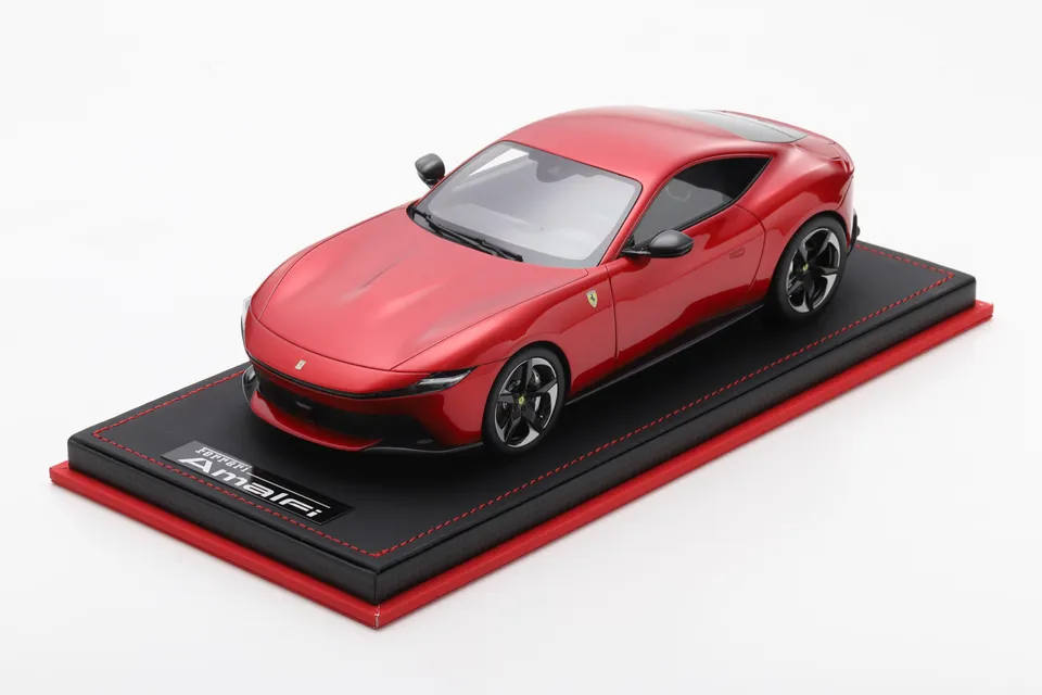 mr-collection-models-ferrari-amalfi-1-18-miniature-auto-collection image 1