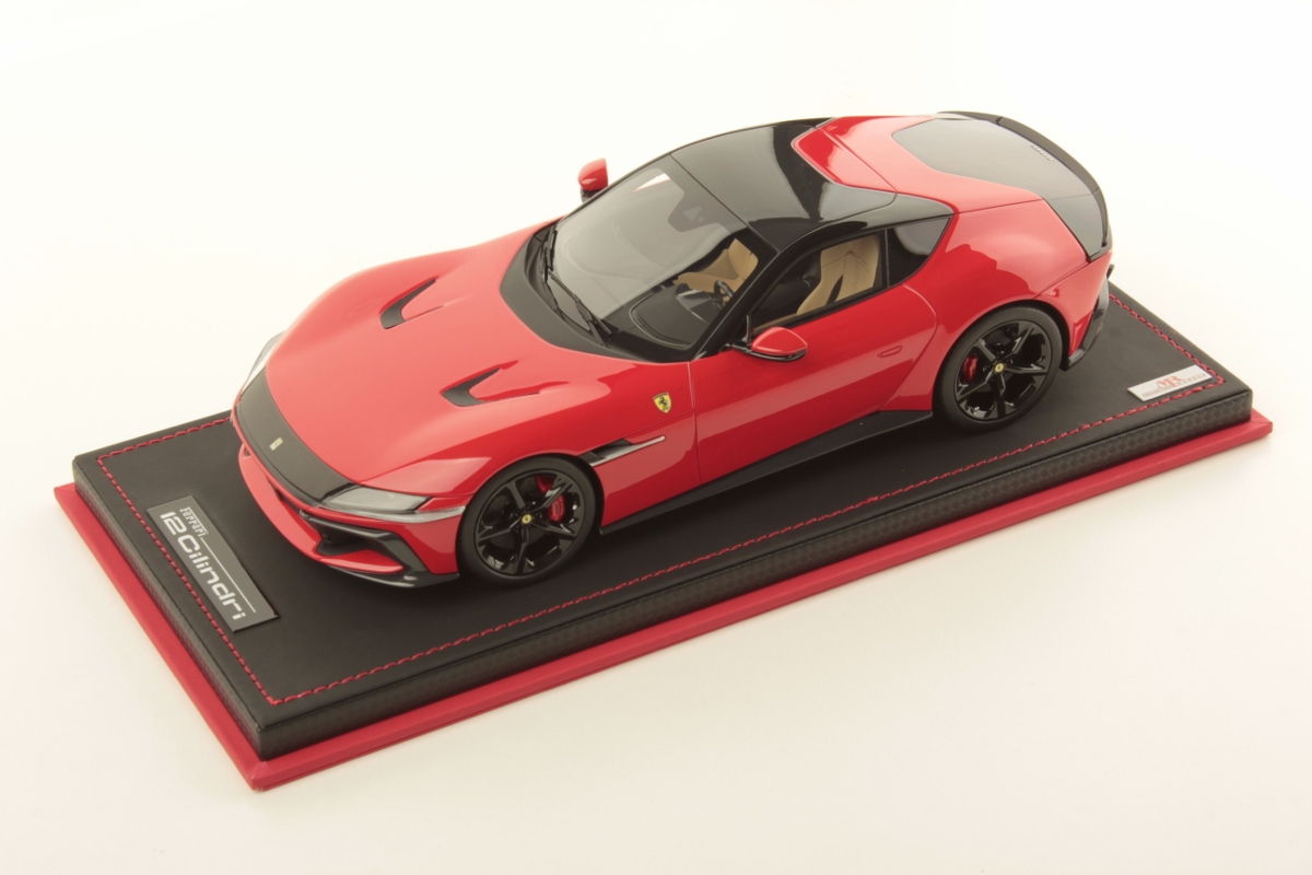 mr-collection-models-ferrari-12cilindri image 1