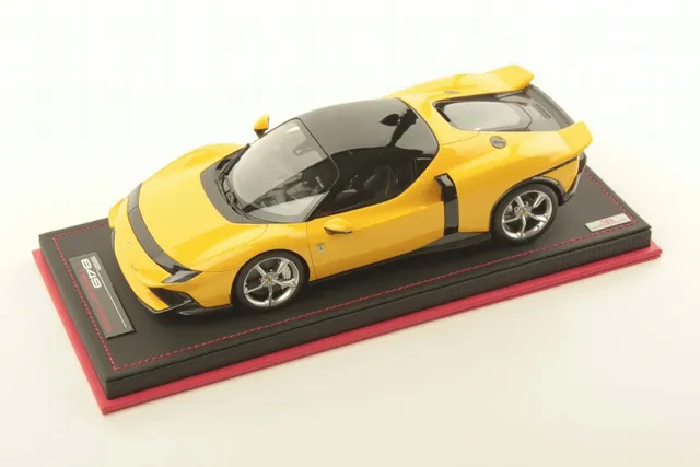 mr-collection-models-ferrari-849-testarossa-1-18-miniature-auto-de-collection-2 image 1