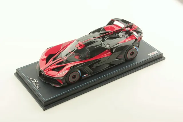mr-collection-models-bugatti-bolide-1-18-miniature-hypercar-piste-w16 image 1