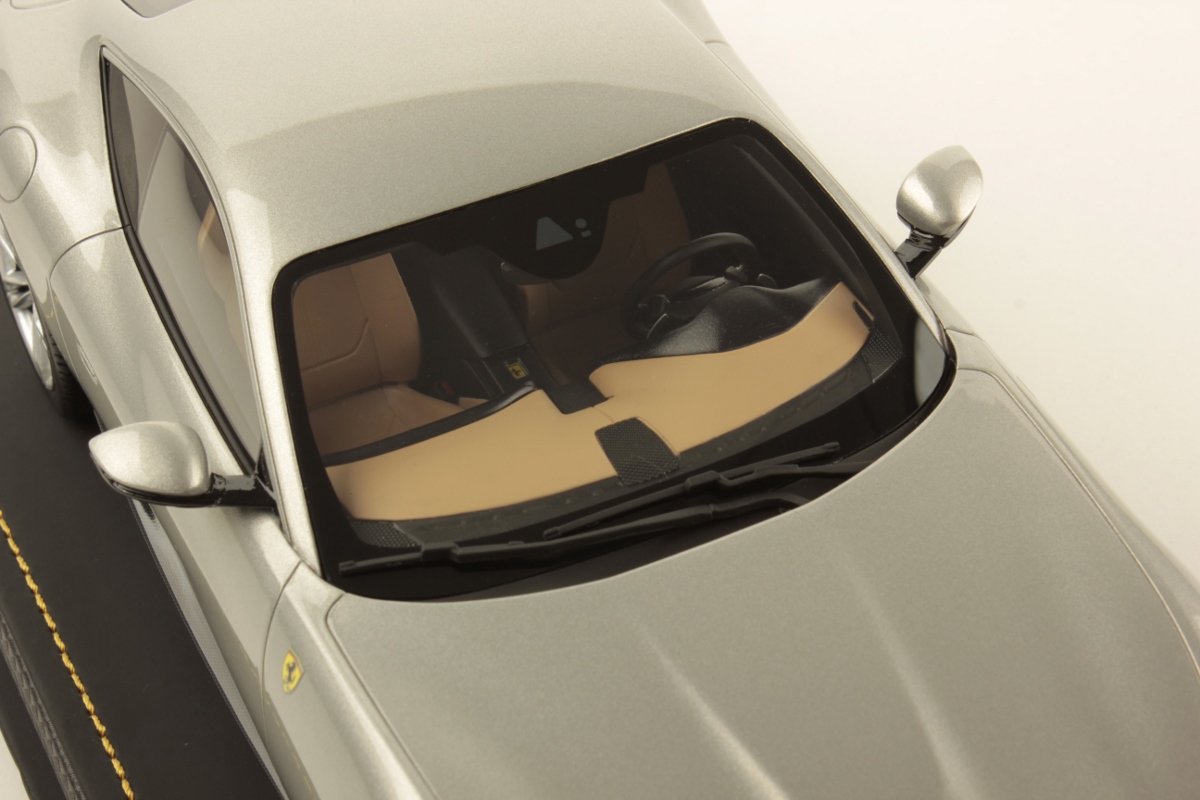 mr-collection-models-ferrari-amalfi-1-18 image 6