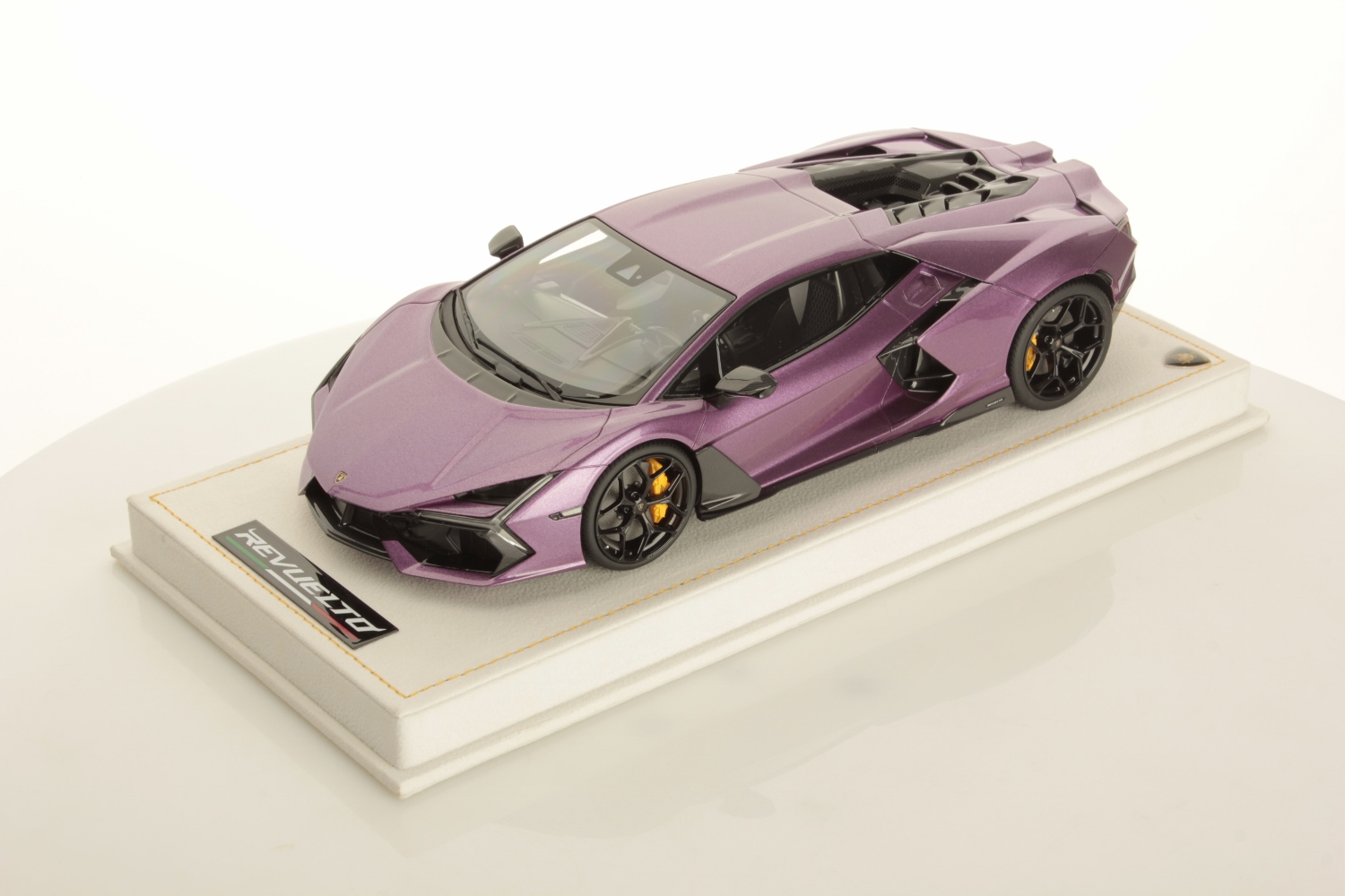 mr-collection-models-lamborghini-revuelto-1-18-5 image 1