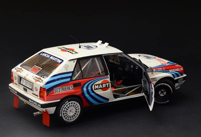 italeri-4709-lancia-delta-hf-integrale-16v-1-12-rally-montecarlo-1990 image 6
