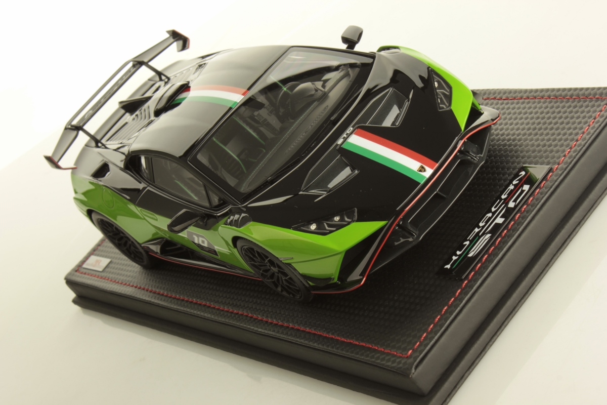 mr-collection-models-lamborghini-hurac-n-sto-sc-10-anniversario-1-18 image 3