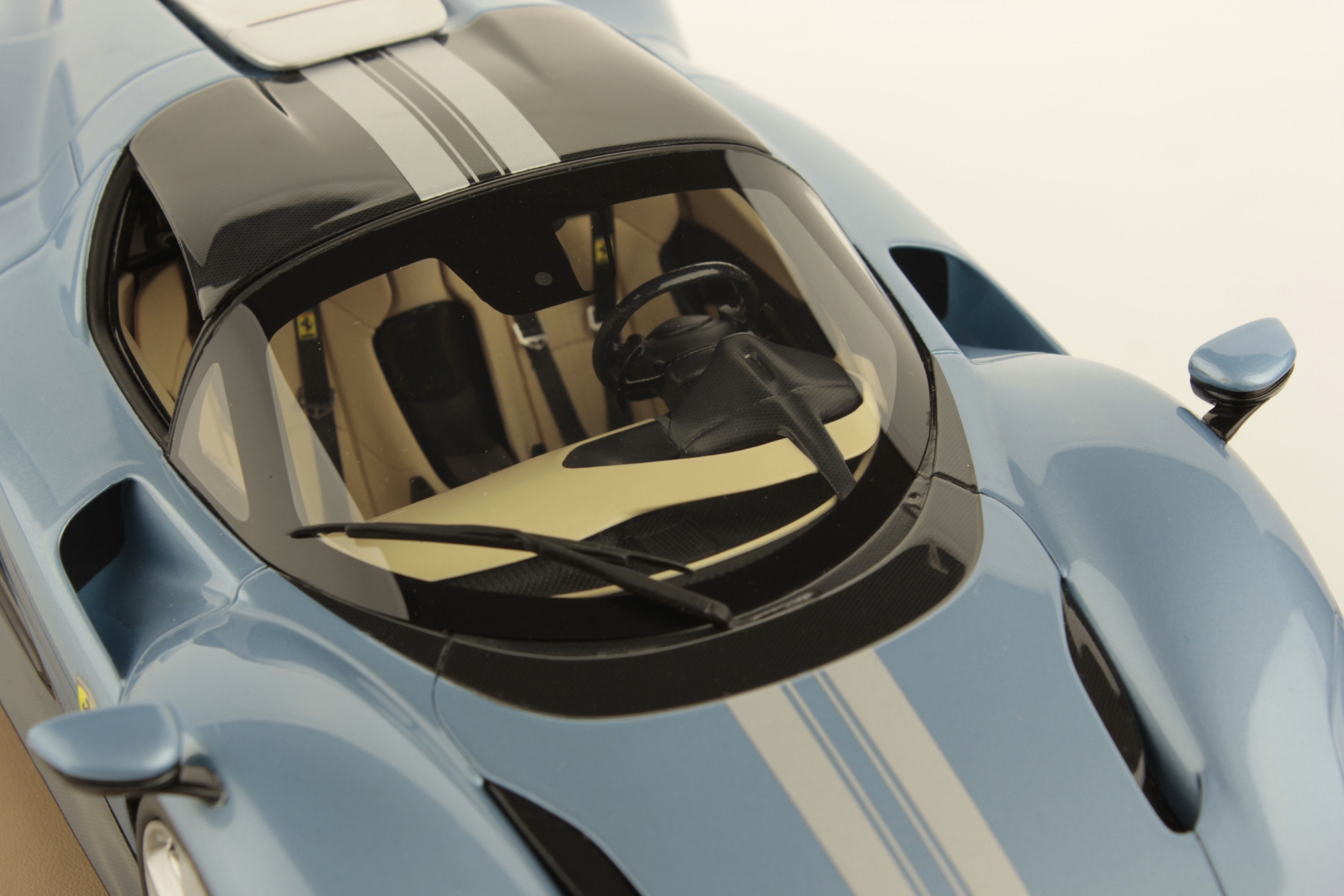 mr-collection-models-ferrari-daytona-sp3-1-18 image 6